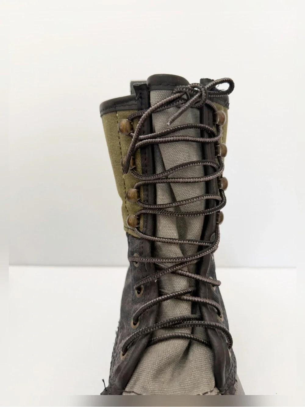 LL Bean Boots Duck Boots Waxed Canvas And Rubber Lace Up Boots - 7